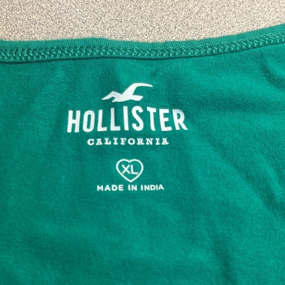 Crop top - Picture 3 of 4